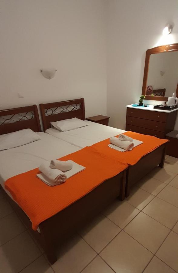 Anett Studios Elafonissos Buitenkant foto
